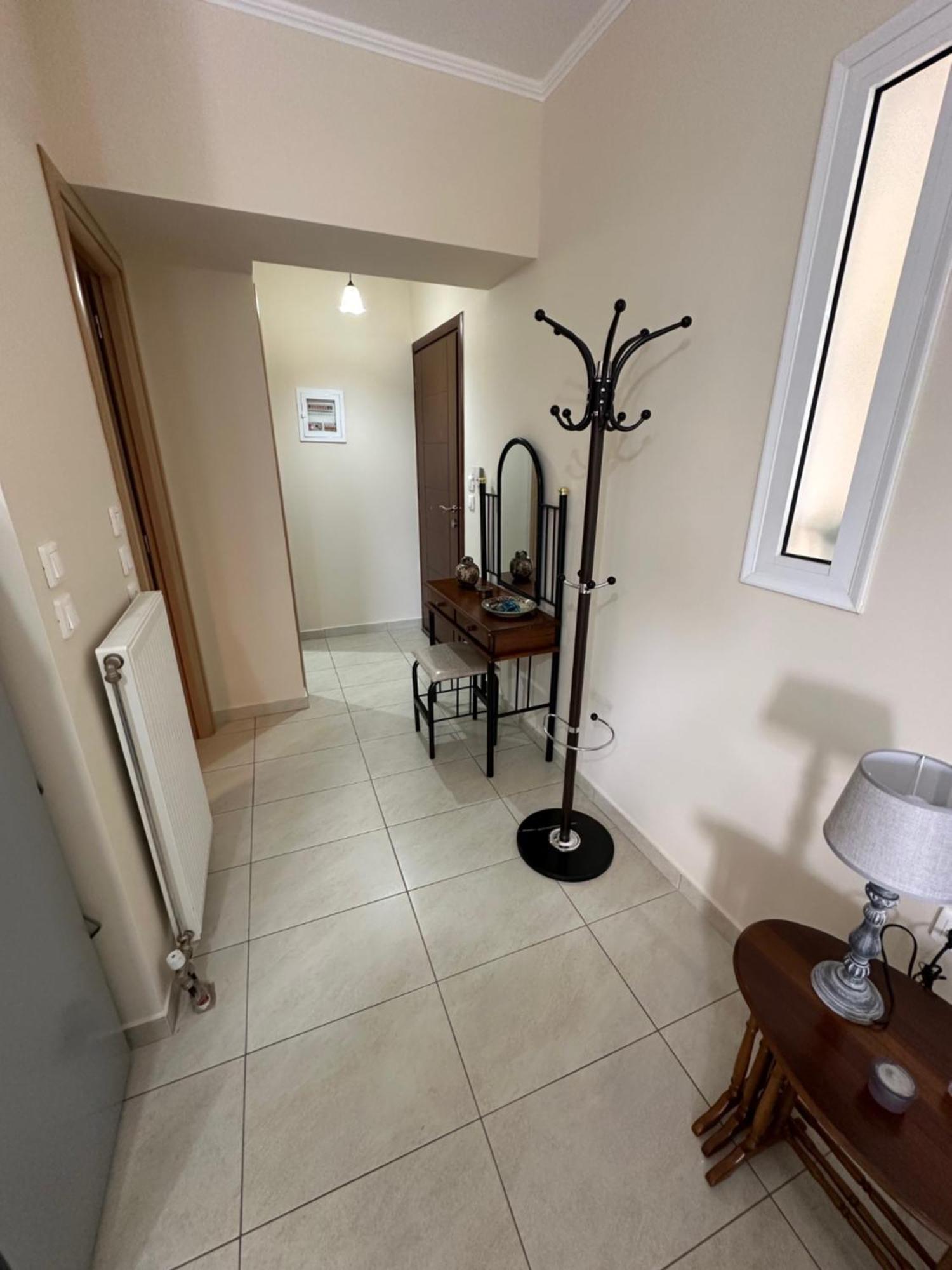R Apartment Návpaktosz Kültér fotó